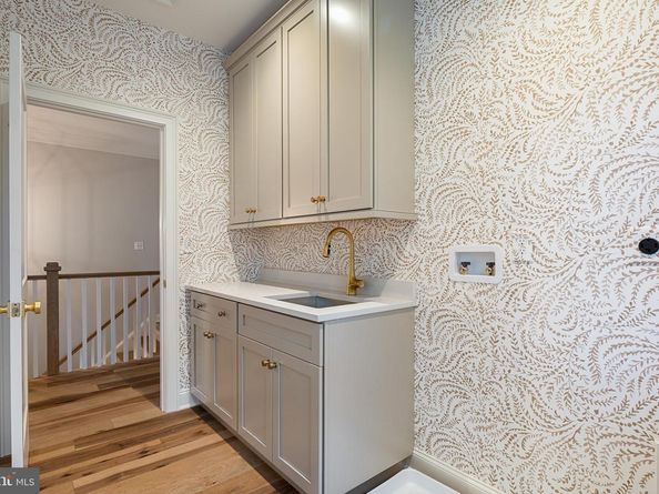 211 Wooded Way, Berwyn PA 19312