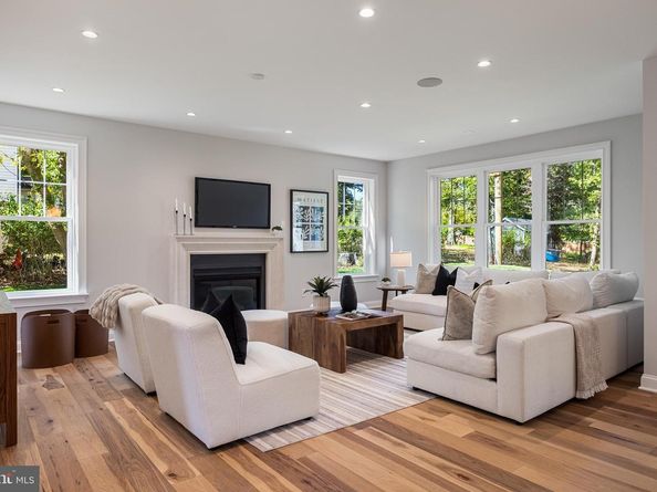 211 Wooded Way, Berwyn PA 19312