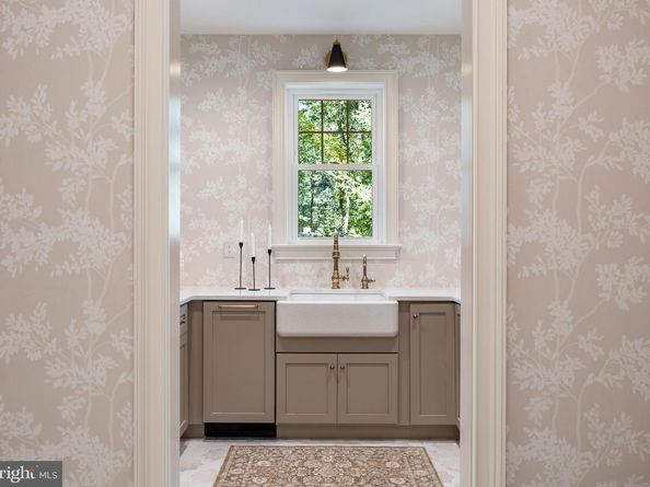 211 Wooded Way, Berwyn PA 19312