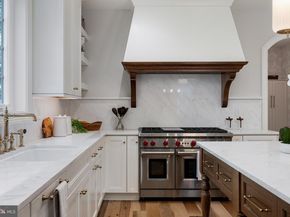 211 Wooded Way, Berwyn PA 19312