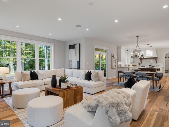 211 Wooded Way, Berwyn PA 19312