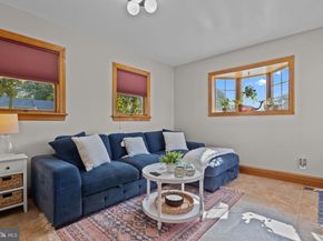 2500 Radcliffe Avenue, Abington PA 19001