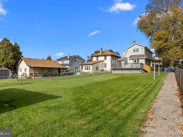 2500 Radcliffe Avenue, Abington PA 19001