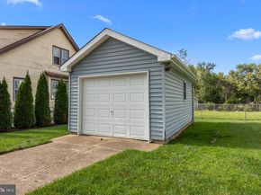 2500 Radcliffe Avenue, Abington PA 19001
