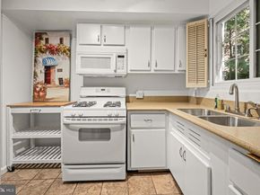 3519 Valley Drive, Alexandria VA 22302