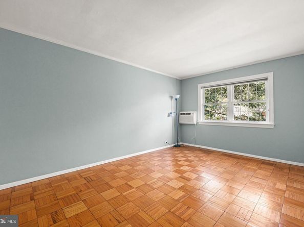 3519 Valley Drive, Alexandria VA 22302