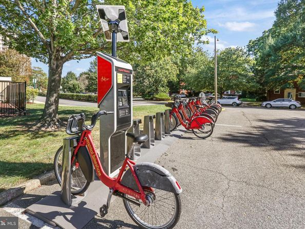 3519 Valley Drive, Alexandria VA 22302