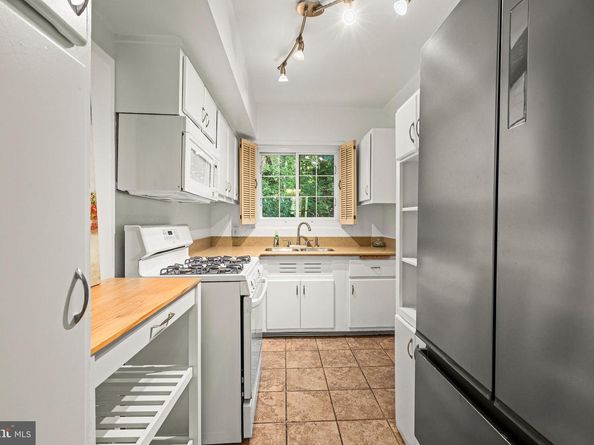 3519 Valley Drive, Alexandria VA 22302