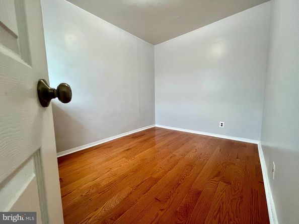 1635 S Dover Street, Philadelphia PA 19145