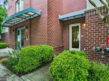 1811 14TH Street N