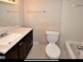 2908 Kings Chapel Road 03/10, Falls Church VA 22042