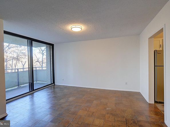 5225 Pooks Hill Road 324N, Bethesda MD 20814