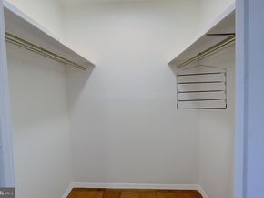 5225 Pooks Hill Road 324N, Bethesda MD 20814