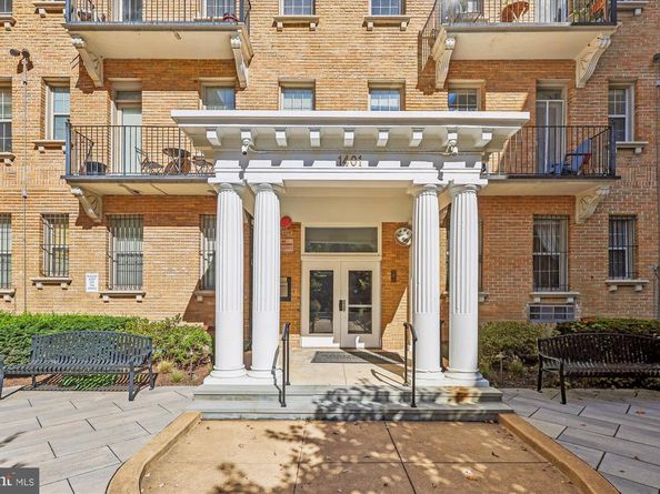 1401 Columbia Road NW 209, Washington DC 20009