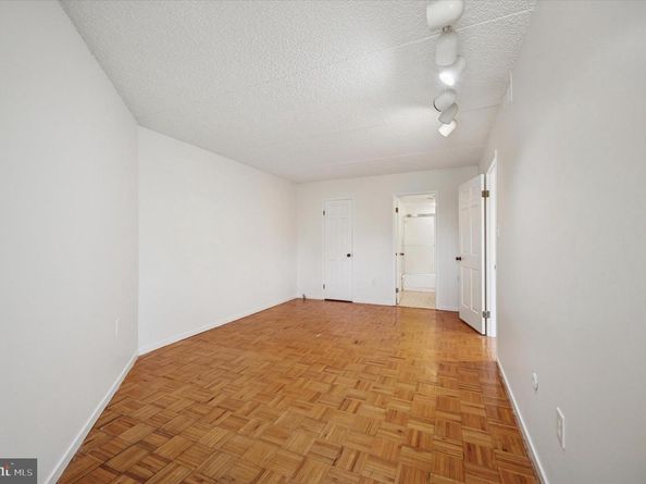 19 Rock Hill Road 7D, Bala Cynwyd PA 19004