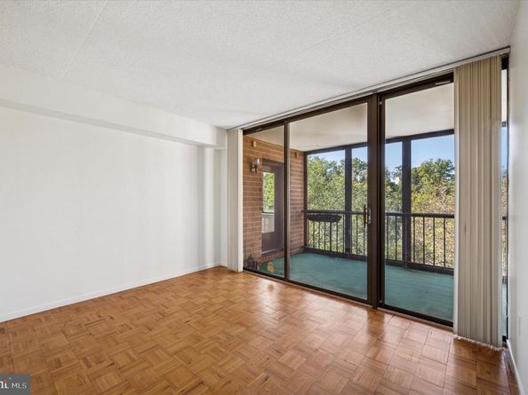 19 Rock Hill Road 7D, Bala Cynwyd PA 19004