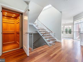 838 Lombard Street, Philadelphia PA 19147