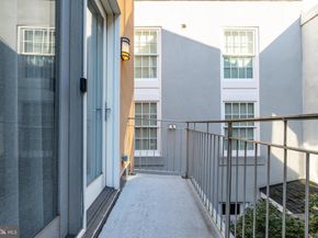 838 Lombard Street, Philadelphia PA 19147