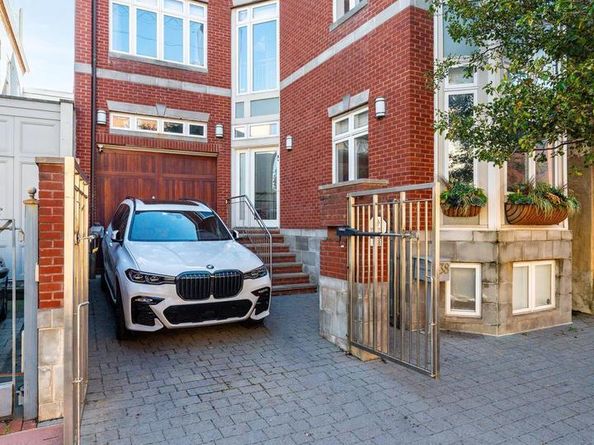 838 Lombard Street, Philadelphia PA 19147