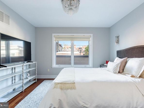 838 Lombard Street, Philadelphia PA 19147