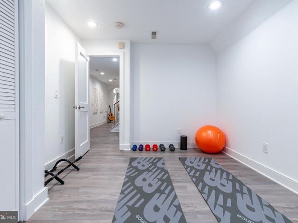 838 Lombard Street, Philadelphia PA 19147