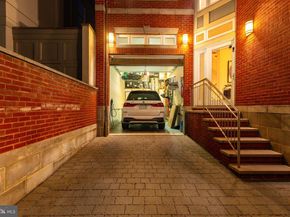 838 Lombard Street, Philadelphia PA 19147