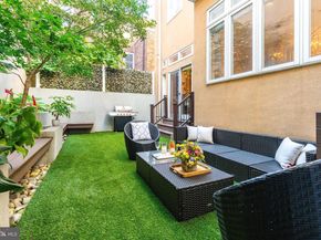 838 Lombard Street, Philadelphia PA 19147