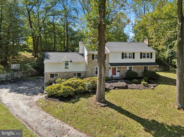711 Custis Road, Glenside PA 19038