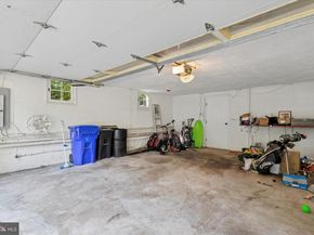 711 Custis Road, Glenside PA 19038