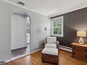 711 Custis Road, Glenside PA 19038