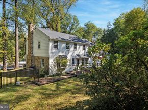 711 Custis Road, Glenside PA 19038