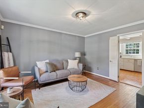 711 Custis Road, Glenside PA 19038