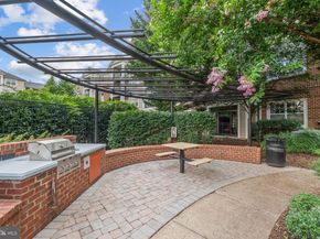 12953 Centre Park Circle 218, Herndon VA 20171