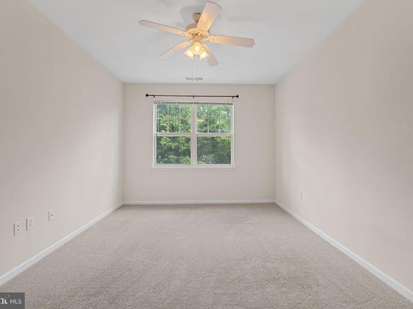 12953 Centre Park Circle 218, Herndon VA 20171