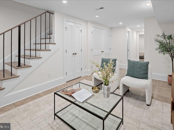 1007 C Street NE, Washington DC 20002