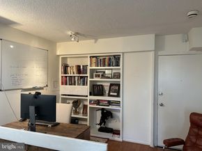 1800 R Street NW 808, Washington DC 20009
