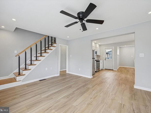 6 N Love Lane, Norwood PA 19074