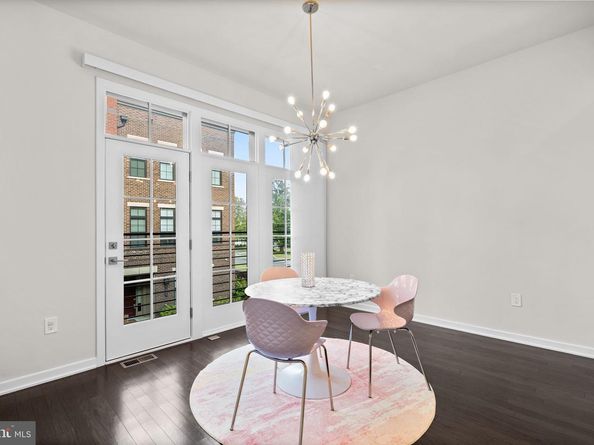 7509 Sawyer Farm Way 2002, Mclean VA 22102