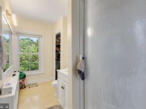 350 Green Lane, Philadelphia PA 19128
