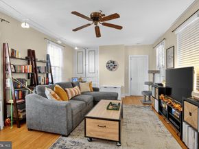 350 Green Lane, Philadelphia PA 19128