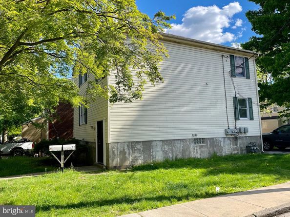 200 Barker Avenue, Sharon Hill PA 19079