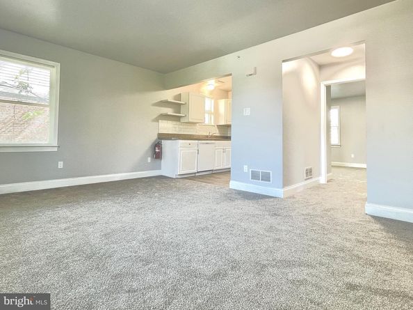 200 Barker Avenue, Sharon Hill PA 19079
