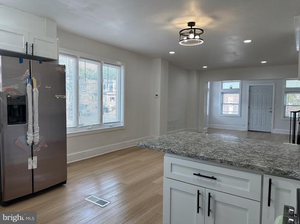 2600 S 61st Street, Philadelphia PA 19142