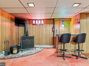 121 Swarthmore Avenue, Folsom PA 19033
