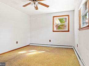 121 Swarthmore Avenue, Folsom PA 19033