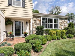5967 Griscomb Drive, Bensalem PA 19020