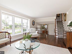5967 Griscomb Drive, Bensalem PA 19020