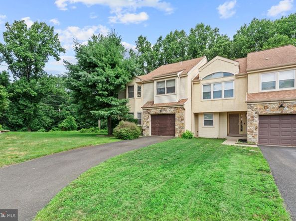 256 Sycamore Circle, Feasterville Trevose PA 19053