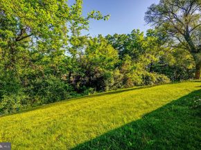 413 Harding Court, Sterling VA 20164