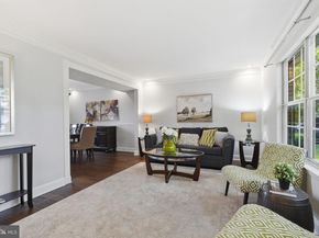 1461 Woodview Road, Yardley PA 19067